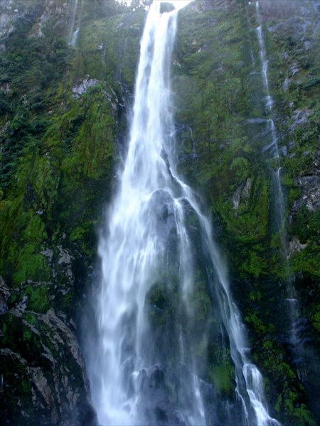 Дальный водопад
